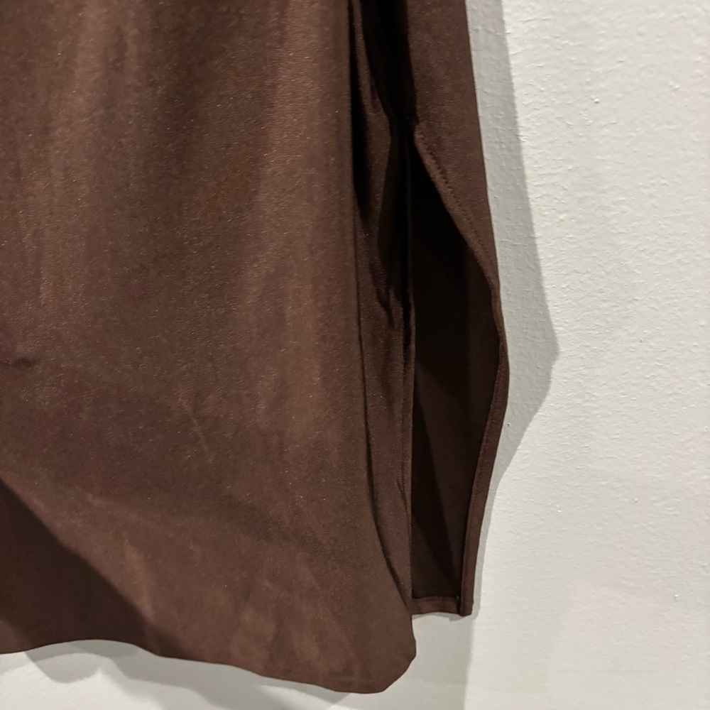 Elegant Brown Midi Dress - Picture 11 of 13